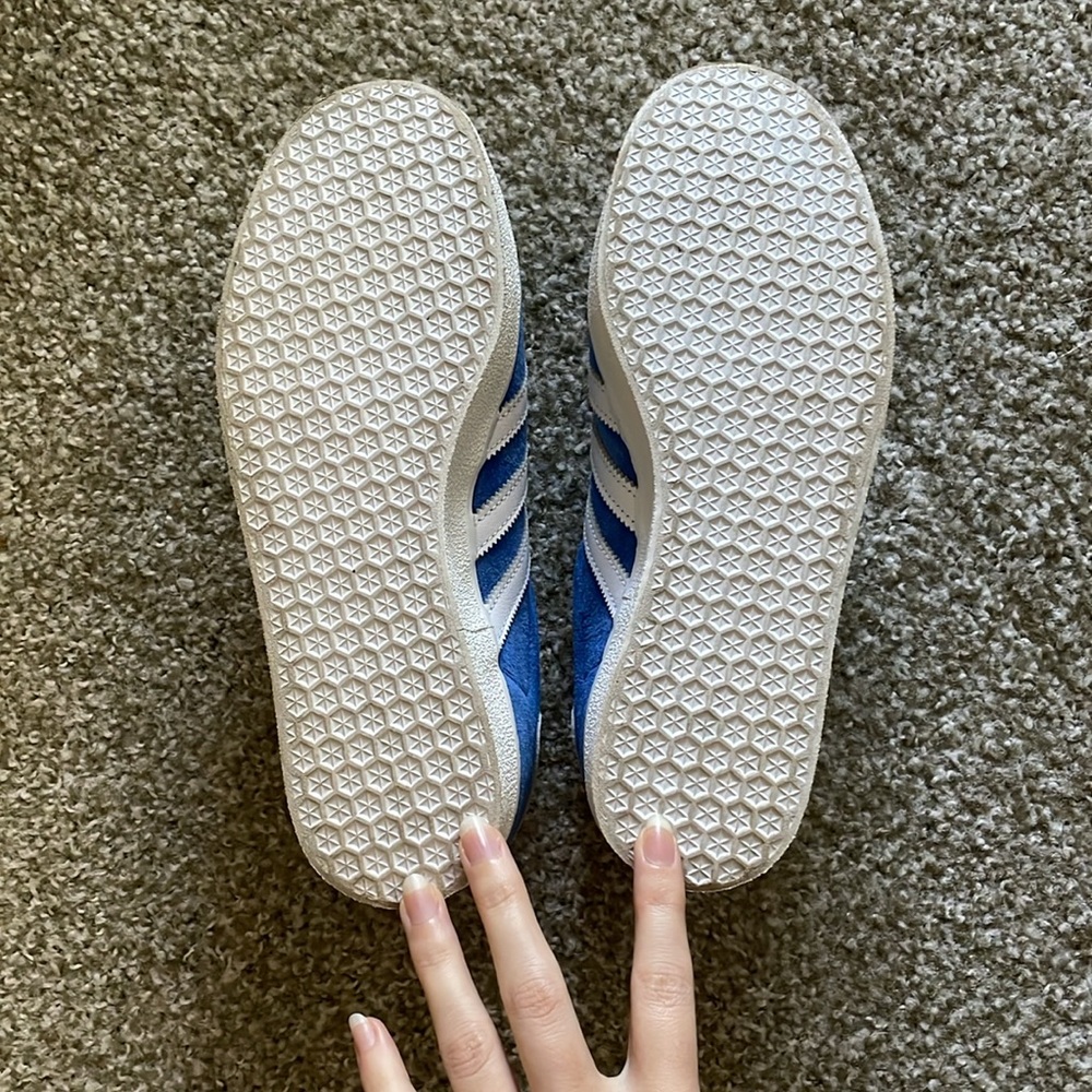 Adidas | Gazelle 85 | Size 6 Unisex | Size 8 Womens | Classic Blue and White - Picture 6 of 9